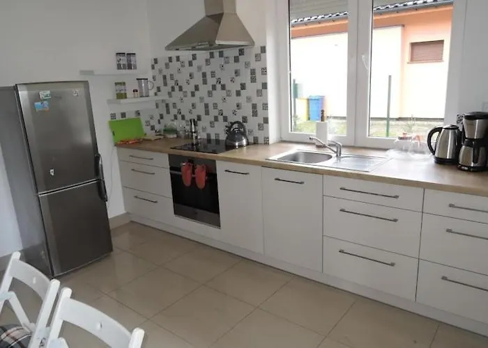 Сasa de vacaciones In Near Sandy Łukęcin